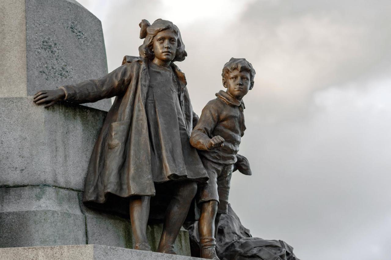Charming 1800s Worker's Homestay Port Sunlight